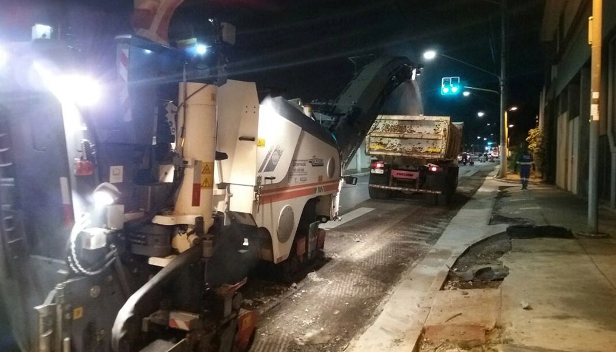 Fresagem de asfalto para manutenção e recuperação de pavimentos - MAQUIPAV